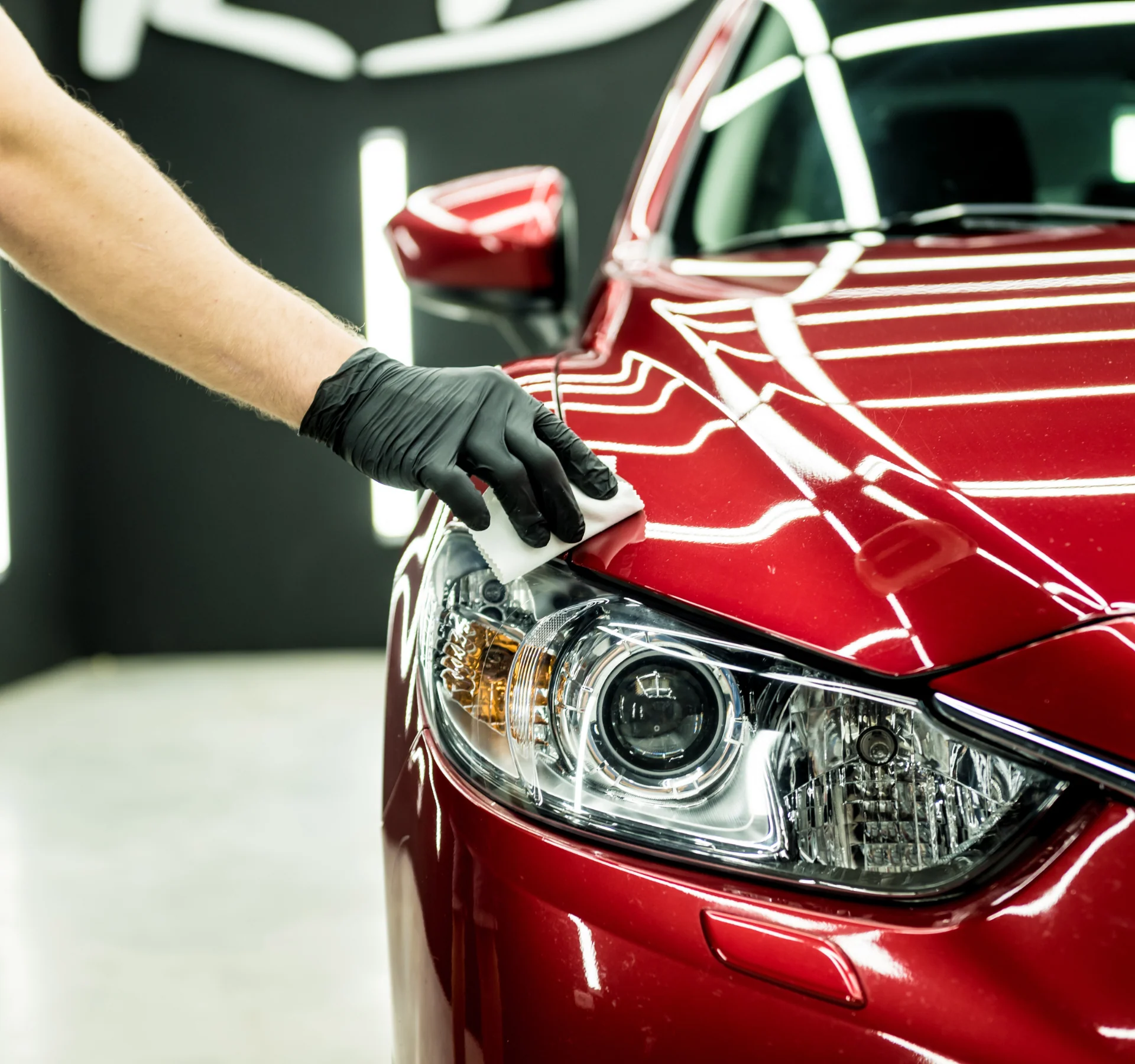 Car exterior detailing supplies